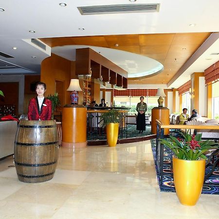 Oriental Garden Hotel Peking Kültér fotó